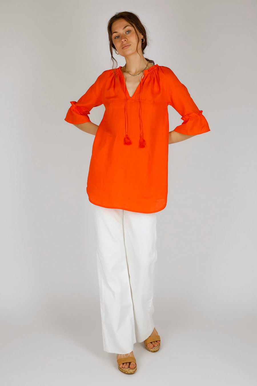 DANYA - Casual linen blouse in tunic form - Colour: Tomato