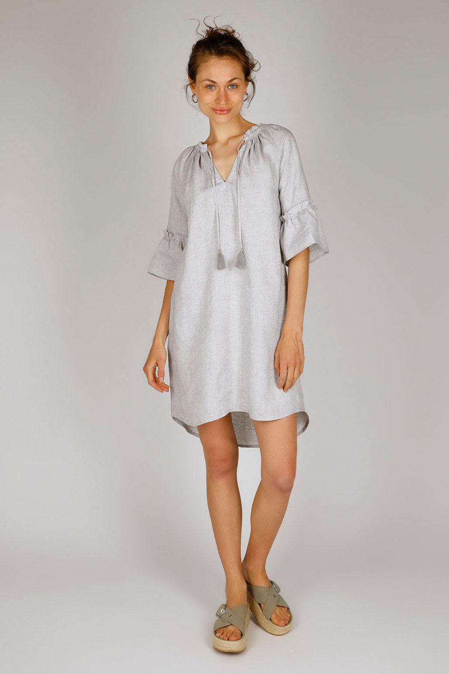 DIARY - Linen dress with Mediterranean flair - Colour: Silver
