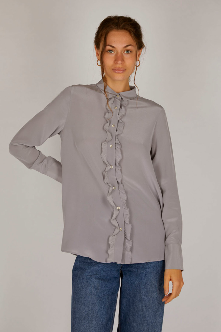 LUCKY - Festive silk ruffle blouse - Colour: Silver