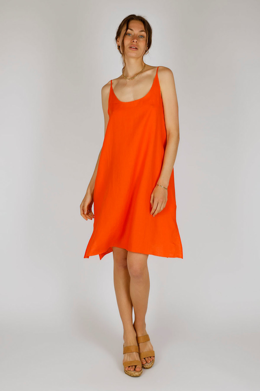 YOKI - Linen midi strap dress - Colour: Tomato